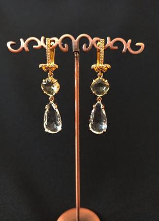 Лаконічні весільні сережки золотистого кольору, сережки позолота з фіанітами ksenija vitali4 фото