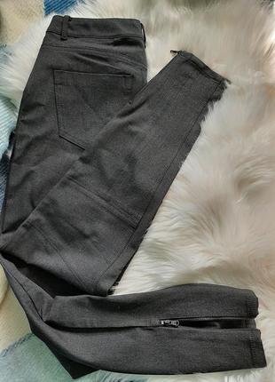 Calvin klein вузькі брюки в стилі мото.5 фото