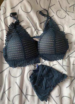 Нижня білизна в мереживах