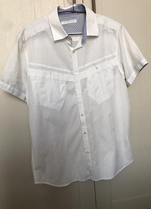 Красивая стильная тениска slimfit мужская италия