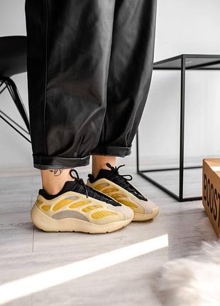 Adidas yeezy boost женские кроссовки