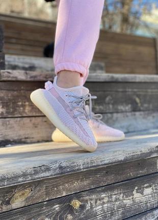 Женские кроссовки adidas yeezy 350 демисезонные ❤️