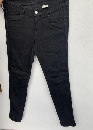 Чёрные джинсы h&m