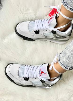 Жіночі стильні весняні кросівки nike air jordan 4 white cement7 фото