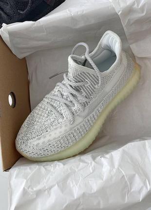 Женские стильные весенние кроссовки adidas yeezy boost 350 v2 reflective 'yeshaya'2 фото