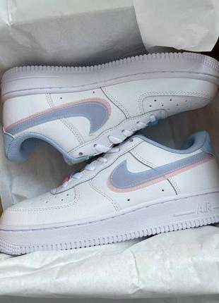 Женские стильные весенние кроссовки nike air force3 фото