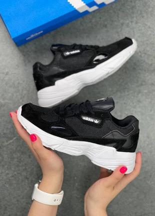 Женские кроссовки adidas falcon black white | жіночі кросівки чорні адідас2 фото