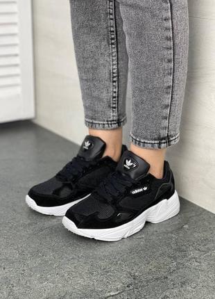 Женские кроссовки adidas falcon black white | жіночі кросівки чорні адідас6 фото