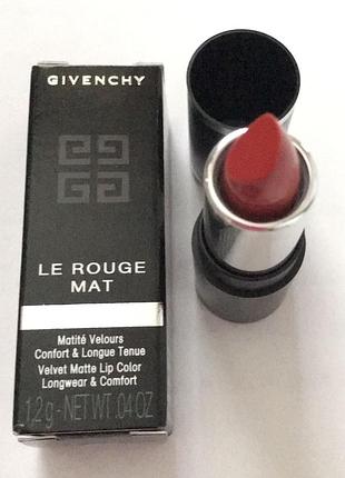 Givenchy le rouge mat губная помада матовая. новая, цвет красный, классика