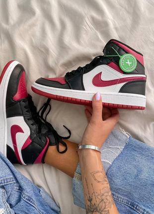 Кросівки jordan 1 retro mid maroon black9 фото