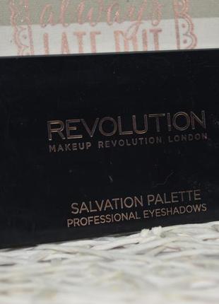 Палетка тіней для повік makeup revolution salvation palette run run boy8 фото