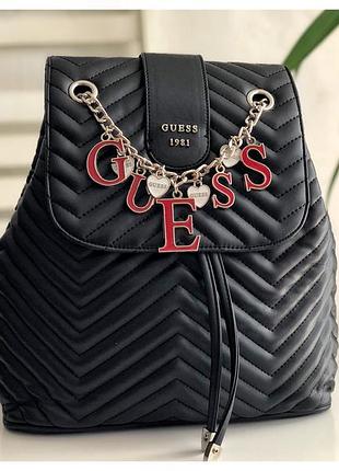 Рюкзак в стилі guess