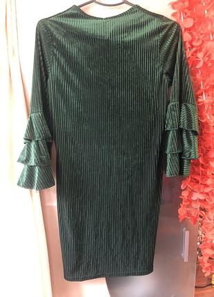 Нереально гарне італійське сукню c&q