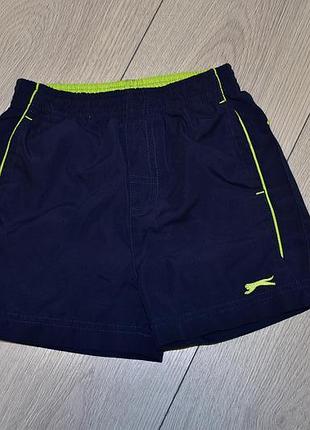 Спортивні шорти на 3-4 роки slazenger