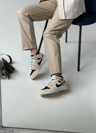 Nike air jordan 1 retro high beige black white жіночі кросівки7 фото