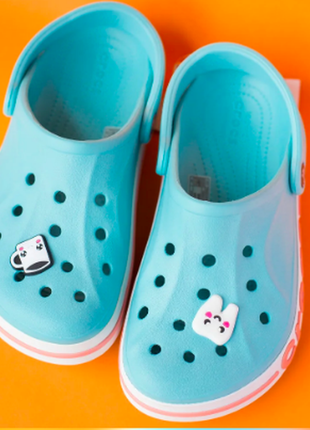 Женские кроксы бирюзовые сабо crocs women's bayaband  ice blue / melon2 фото