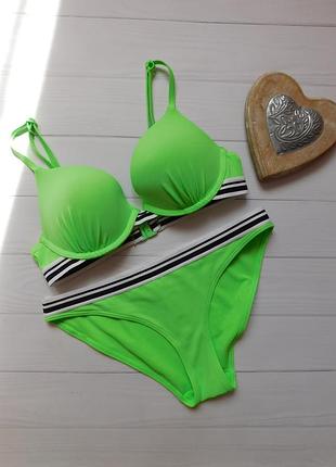 Купальник primark  s ( верх) , xs (низ)