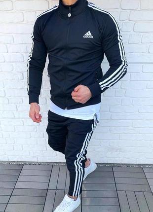 Чоловічий спортивний костюм adidas