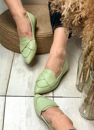 Туфли балетки с острым носком из натуральной кожи оливка2 фото