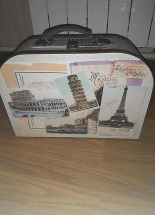 Декоративний валізу коробка