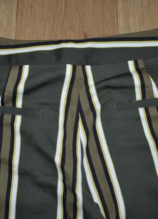 Cтильные шелковые брюки в полосочку4 фото