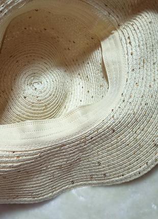 Солом'яний капелюх з широкими полями і паєтками5 фото