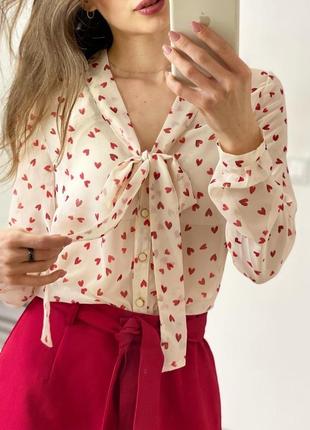 Шикарна блуза в сердечках internationale2 фото