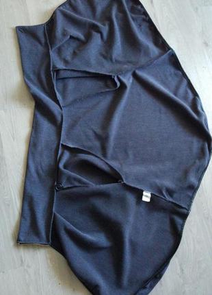 Клевое пальто кейп пончо серое с отделкой черным кантом5 фото