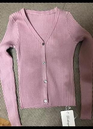 Кофточка на пуговицах.