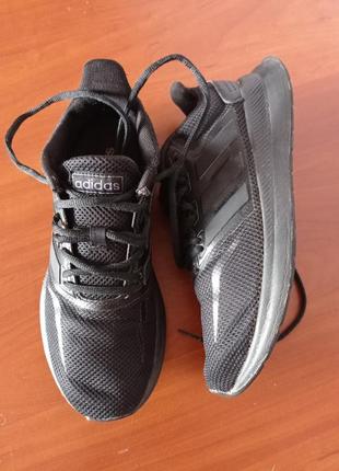 Кросівки adidas