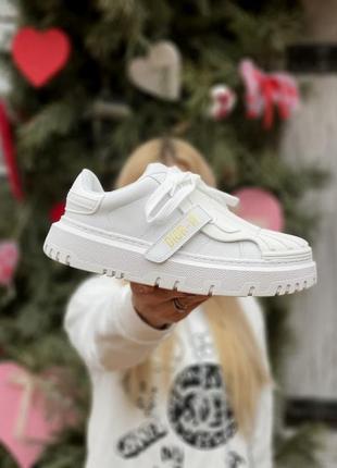 Шикарні лімітовані жіночі кросівки бренд id білі