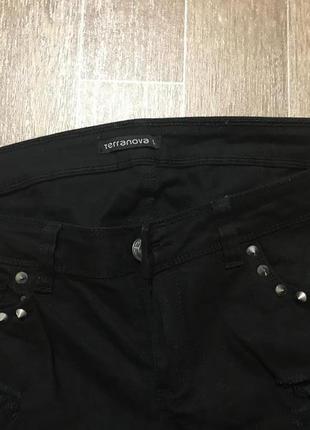 Чёрные рваные джинсы3 фото