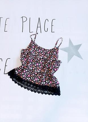 Топ майка жіноча чорна в квіточку candi country