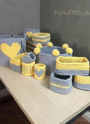 Кошик для косметики та ін