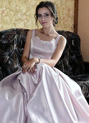 Випускна сукня