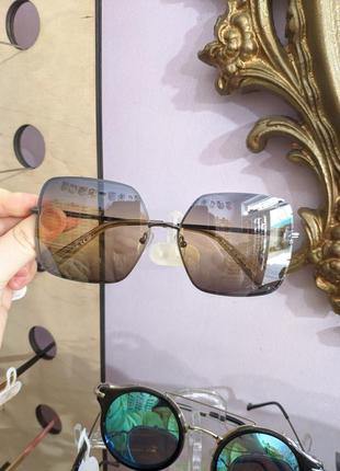 Красивые  градиентные зеркальные очки gian marco venturi новинка  окуляри3 фото