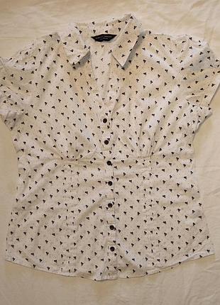 Блузка в нежный принт по бирке размер 16