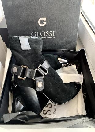 Замшеві черевики/ ботильйони glossi2 фото