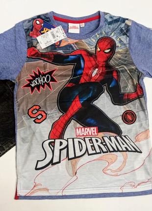 Яскрава літня футболка marvel spider-man kiabi.