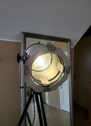 Уникальный торшер прожектор софит на треноге. лофт. светильник, лампа