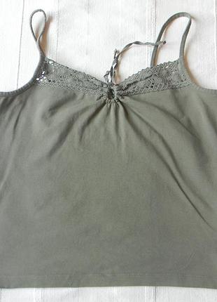 Оливковый топик с кружевом р.м
