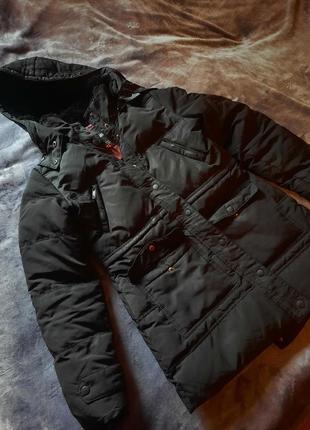 Пуховик пальто черный матовый на пуху bershka