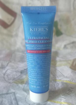 Очищающий гель для нормальной и жирной кожи kiehl`s ultra facial oil-free cleanser, 30 мл2 фото
