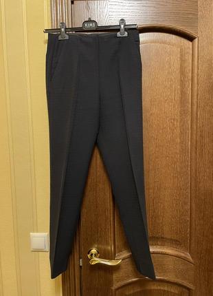 Темно-синие брюки с завышенной талией zara, размер xs (24)