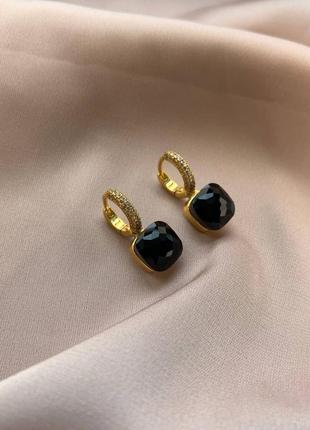 Брендовые серьги с чёрным камнем, позолота, россыпь циркония3 фото