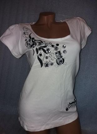 Футболка белая красивая нарядная с вышивкой и камнями р.14