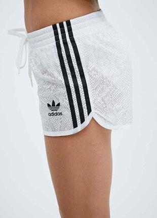 Шорты adidas originals