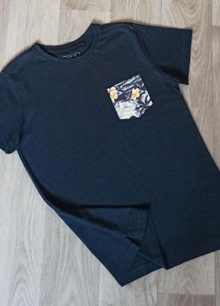 Моднячая футболка next на 9-10 років