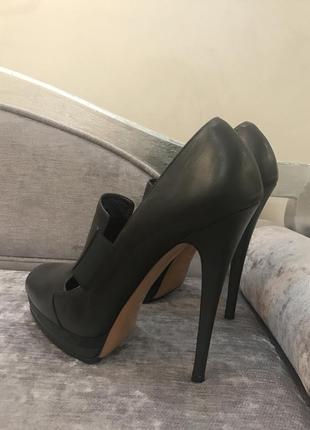 Ботильйони casadei