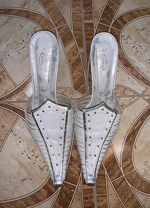 Шлёпанцы 40 размер